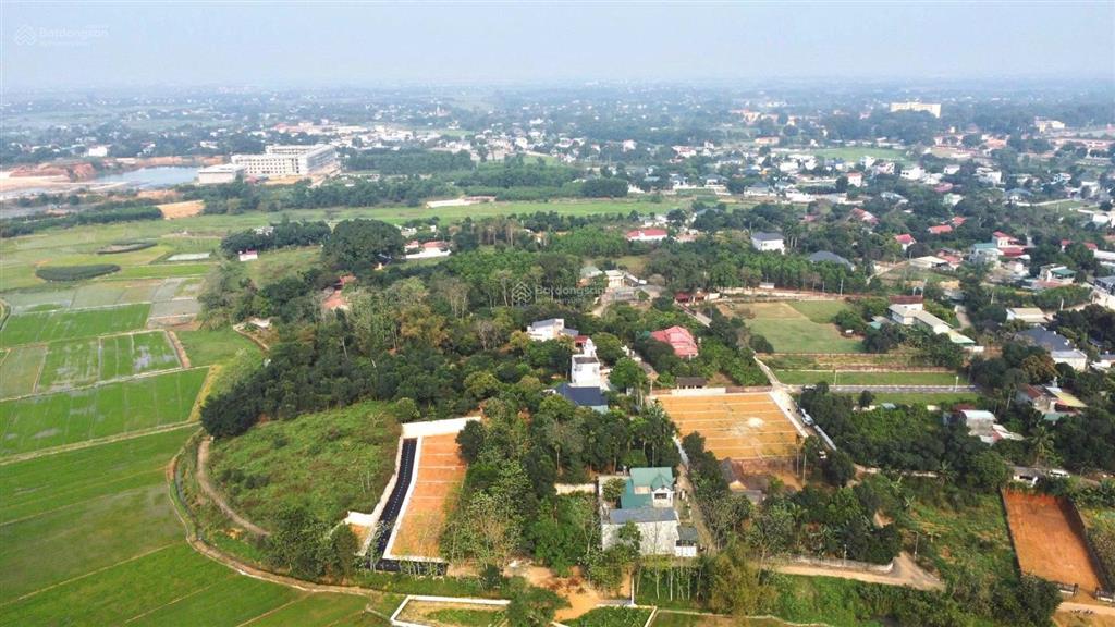 Tài chính 2,5tỷ sở hữu ngay 100m2 đất, đối diện trường cao đẳng nghề, sẵn sổ chủ cắt lô 350triệu