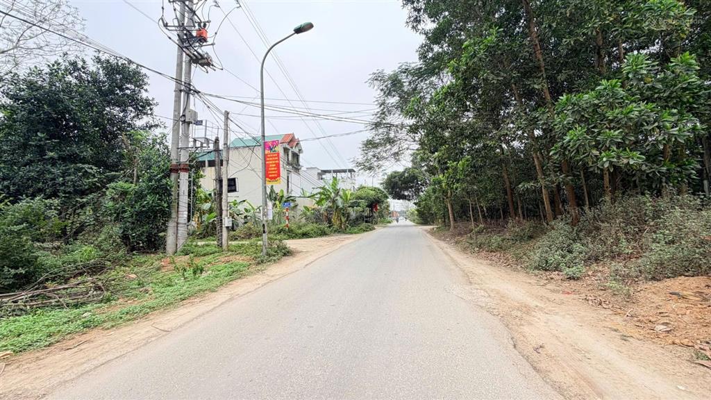 Đất 2 mặt tiền,100m đường ô tô đánh võng, vị trí trung tâm kinh doanh gì cũng lãi, giá đất tăng vù