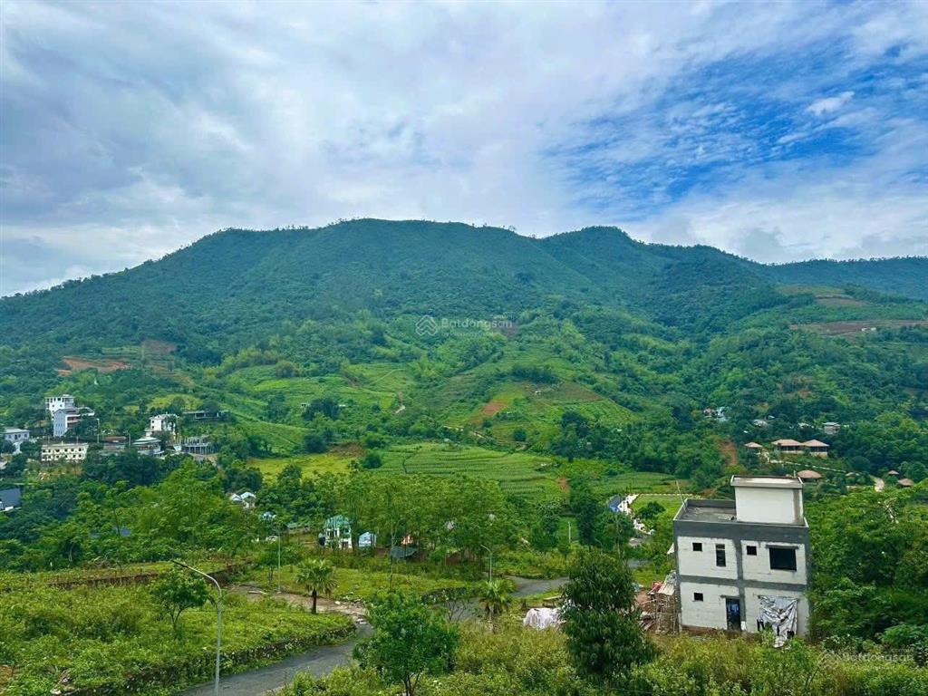 Bán nhà giá rẻ nhất khu vực, giáp vành đai 5 sẵn sổ công chứng ngay