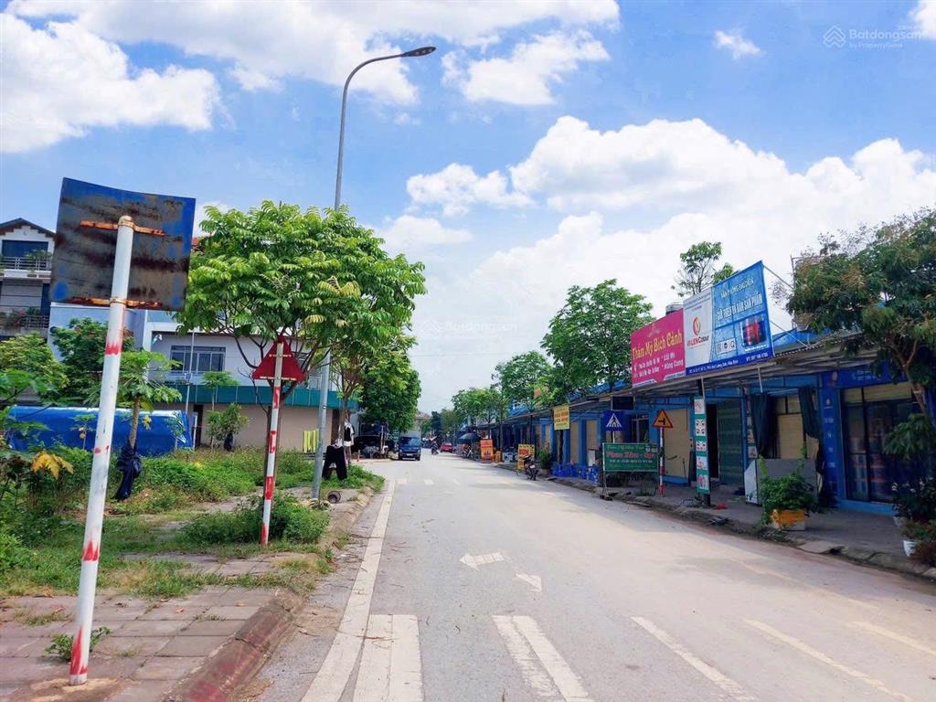 Rẻ quá đi! chỉ 1,5tỷ có ngay lô đất 100m sẵn sổ vị trí trung tâm thị trấn, giáp chợ xuân mai