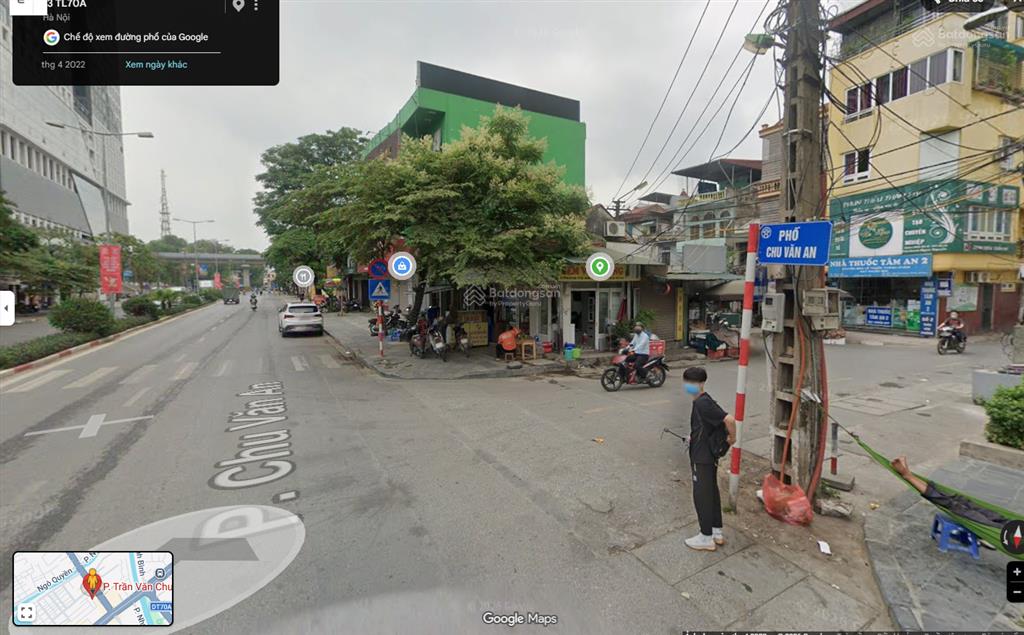 Nhà phố giá siêu hời  sổ đỏ cất két