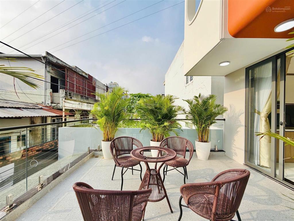 Oh lên sóng em siêu phẩm 5 tầng, hẻm xe hơi thông có phòng master vip