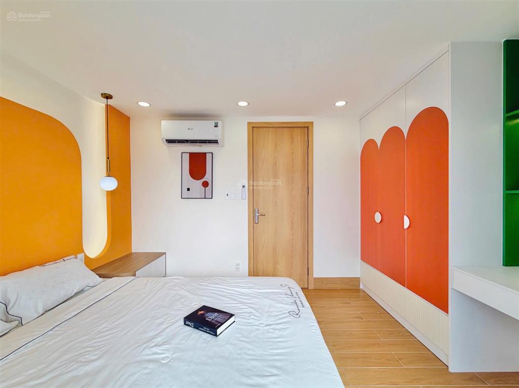 Oh lên sóng em siêu phẩm 5 tầng, hẻm xe hơi thông có phòng master vip