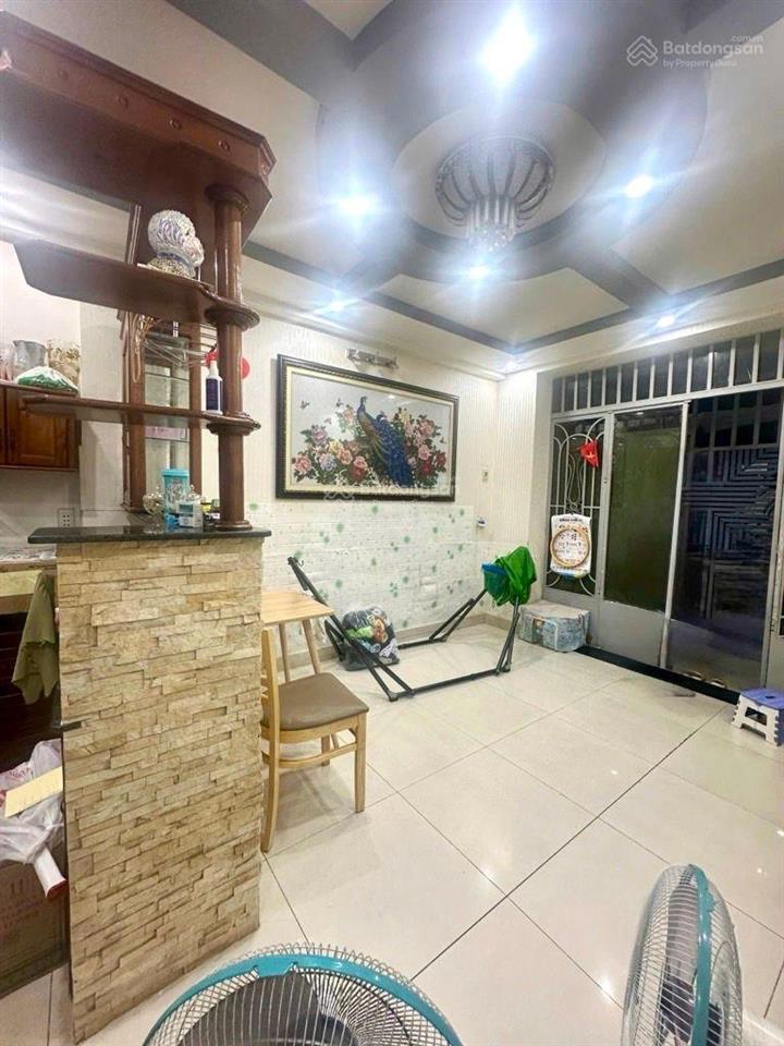 Bán gấp  hàng hiếm  hẻm ô tô đỗ cửa đường số 9  30m2 .4.3 tỷ .ngay nhà văn hoá thiếu nhi gò vấp