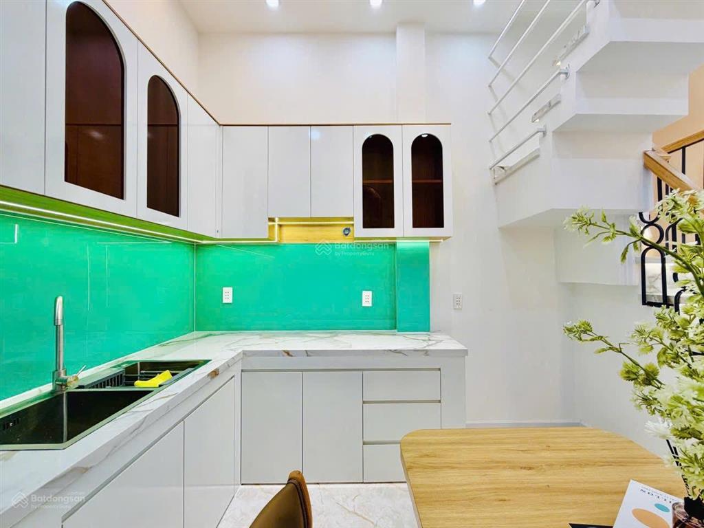 Nhà full công năng, 3 tầng đẹp khu đại học văn lang gần chợ gò vấp