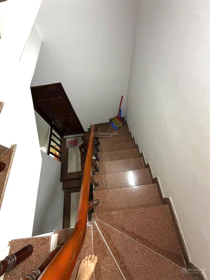 Nhà gần quang trung mặt tiền 6m xe hơi ngủ trong nhà giá 7 tỷ xx. hàng hiếm chợp liền