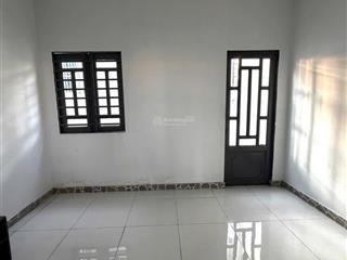 Nhà gần quang trung mặt tiền 6m xe hơi ngủ trong nhà giá 7 tỷ xx. hàng hiếm chợp liền