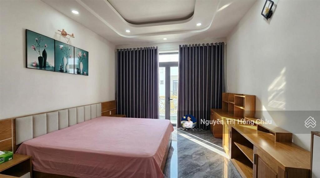 Oto vào nhà, trần thị năm 5 tầng btct, 5pn, tặng nội thất, hẻm xe hơi thông khu nhà giàu