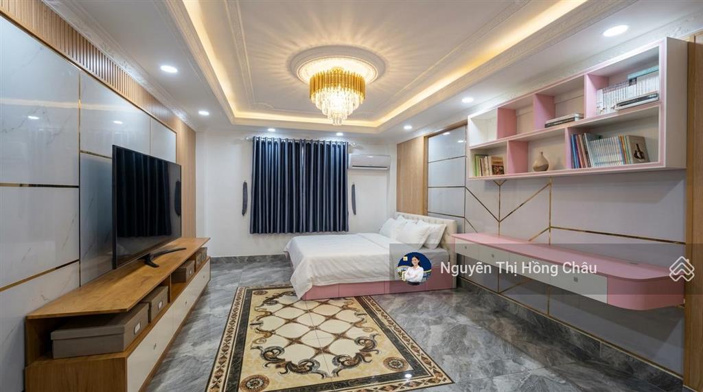 Oto vào nhà, trần thị năm 5 tầng btct, 5pn, tặng nội thất, hẻm xe hơi thông khu nhà giàu