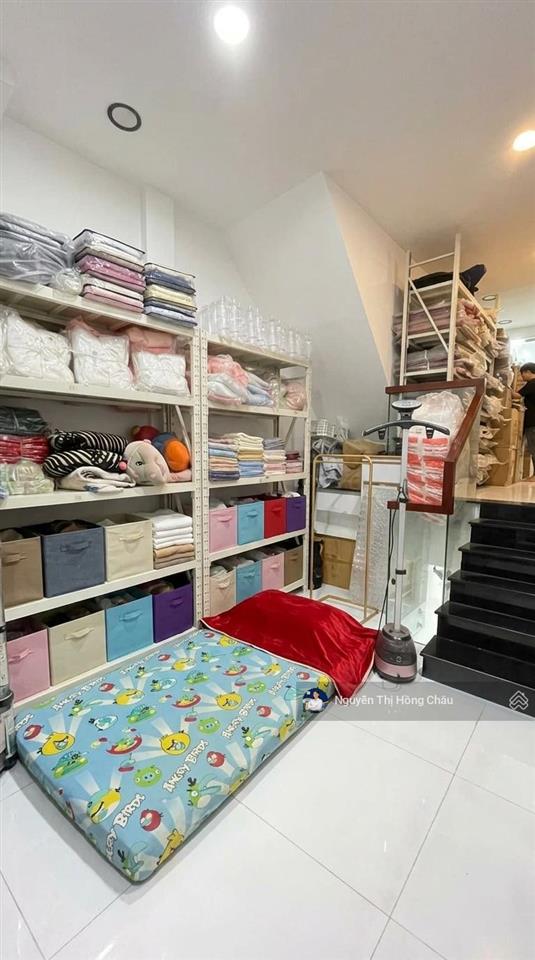 Mtkd nguyễn văn quá 3 tầng, 3pn đang cho thuê 20tr/tháng