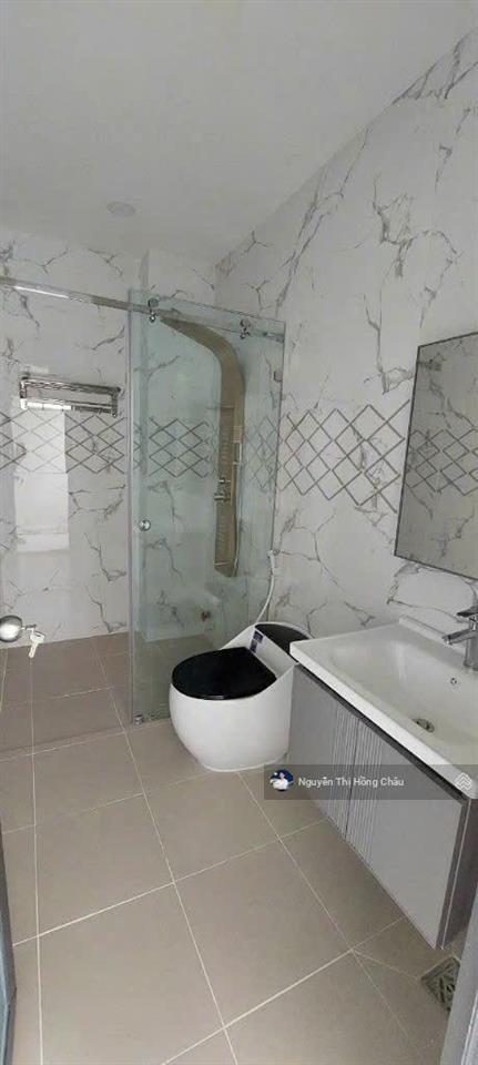 Siêu phẩm nguyễn ảnh thủ 5 tầng btct, 4pn, hẻm xe hơi thông, oto ngủ trong nhà