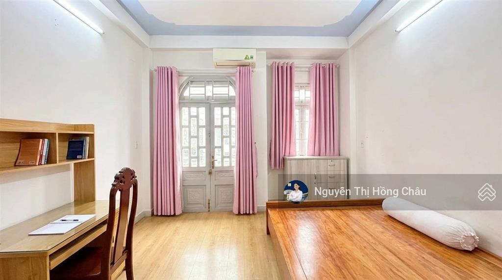 Bán nhà gần nguyễn thị búp 52m2, 3 tầng, 4pn, hxh, shr cất tủ, nhỉnh 5 tỷ, dọn vô ở ngay