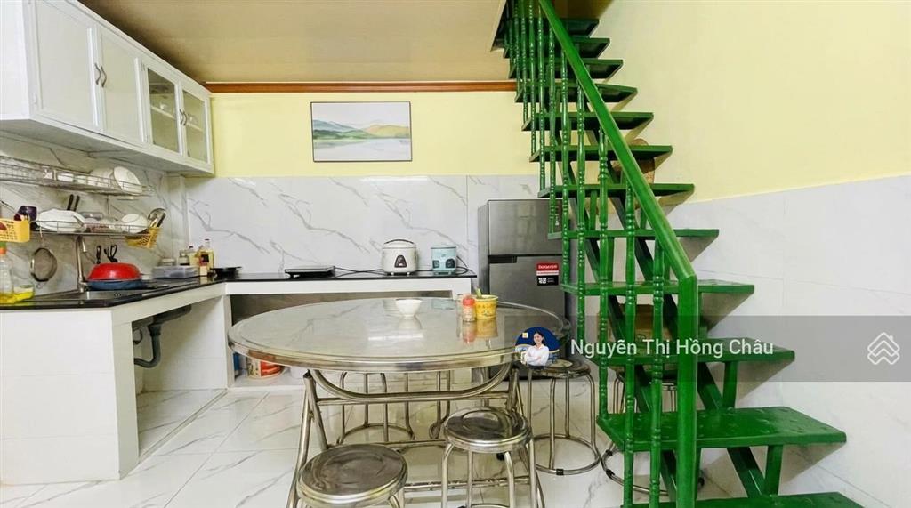 Bán nhà gần lâm thị hố 52m2, 2 tầng, 2pn, hẻm 4m thông, shr, chủ hỗ trợ khách vay nh, nhỉnh 4 tỷ