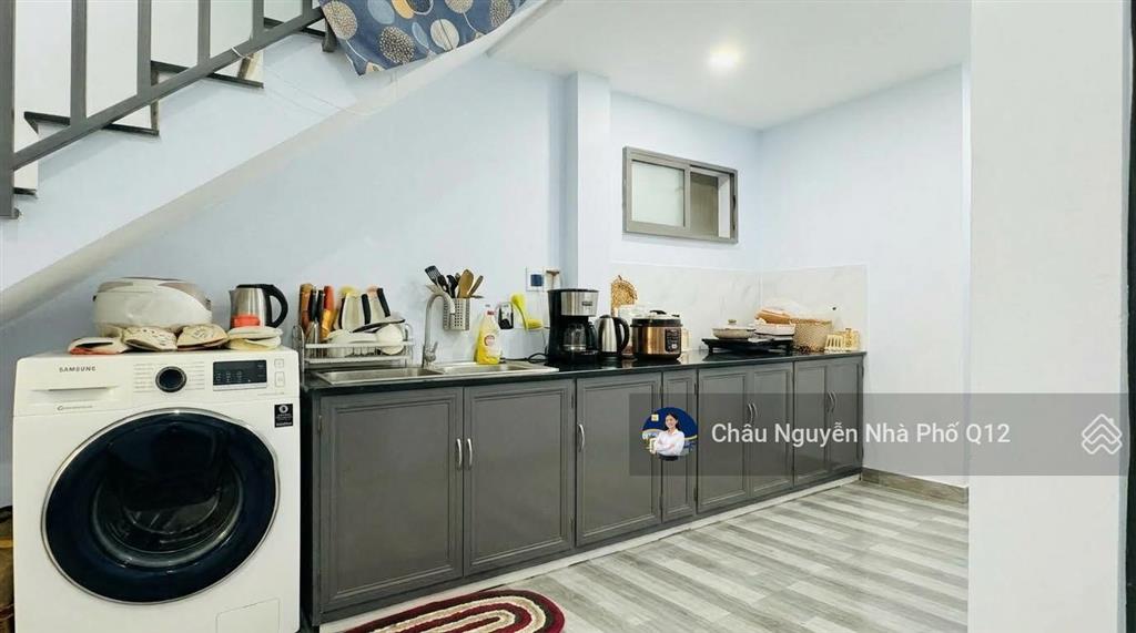 Bán nhà mt quốc lộ 1a, 5x20, nhỉnh 2 tỷ, 3pn, 2 tầng, shr, 1 bước qua gò vấp, ngay mega hiệp phú