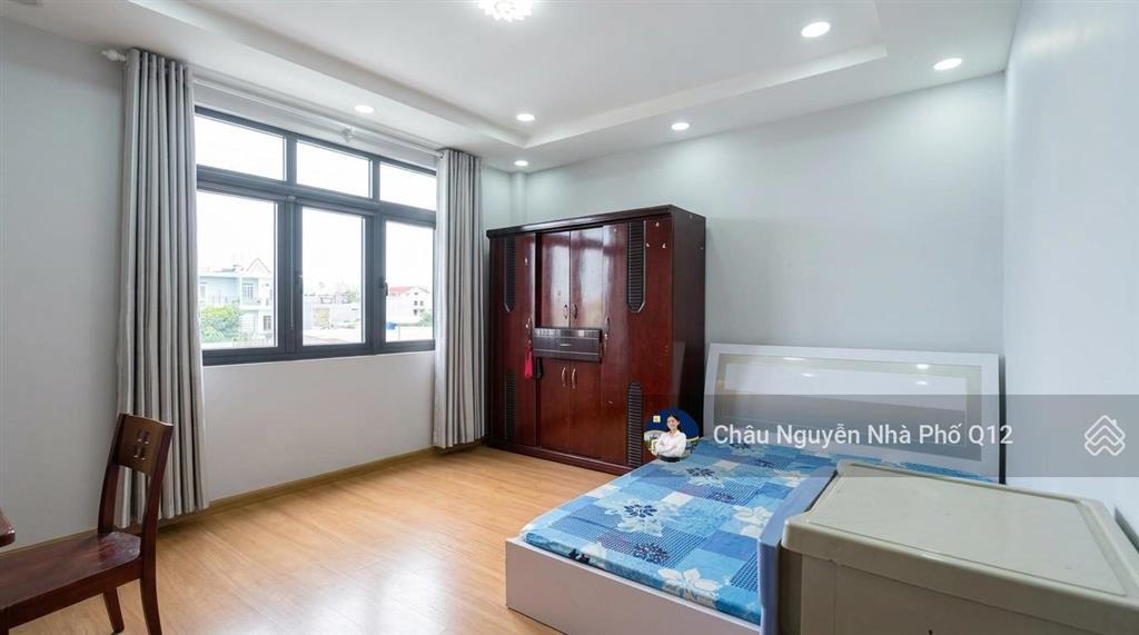 Bán nhà nguyễn văn quá 80m2, 4 tầng, 4pn, hẻm thông, ngang 5.6m, shr, 3p ra ql1a, chủ giảm 400tr