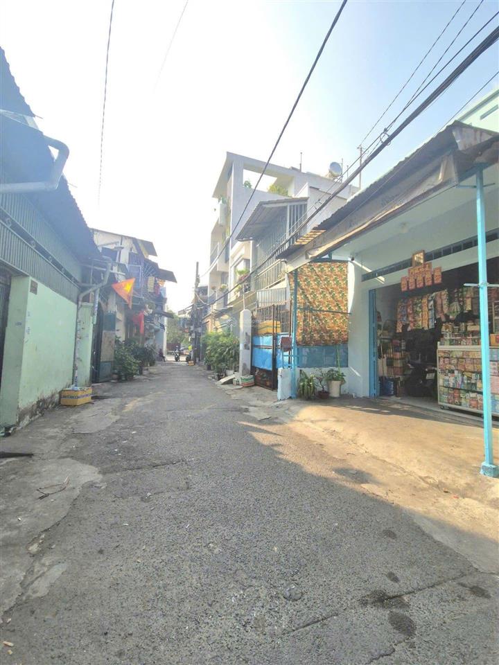 Nhà hẻm xe hơi 1 xẹt sát mt đường tô hiệu, tân phú 53m2 chỉ 5.3 tỷ
