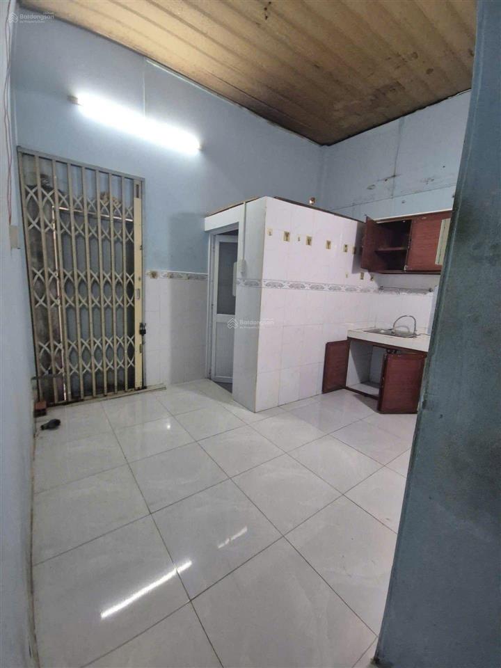 Nhà hẻm xe hơi 1 xẹt sát mt đường tô hiệu, tân phú 53m2 chỉ 5.3 tỷ