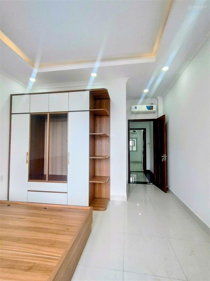 Nhà liên khu 56, bình tân, 5 tầng, mới, đường 8m sát mặt tiền