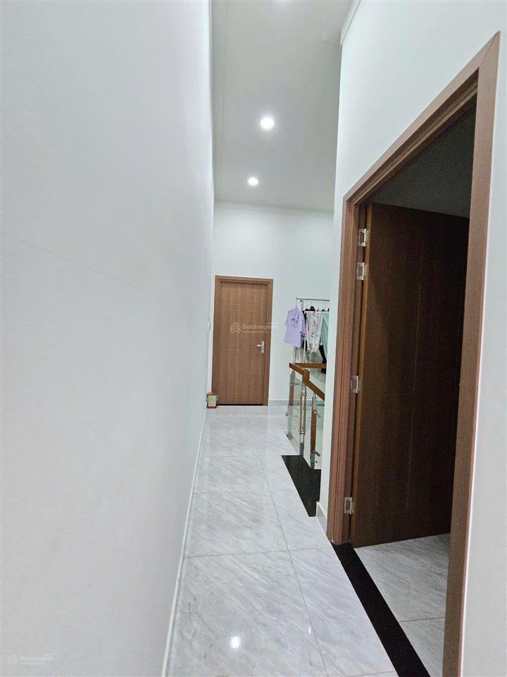 Nhà mt đường số 10, bình tân ngay chợ liên khu 5  6, 55.4 m2 chỉ 6.2 tỷ