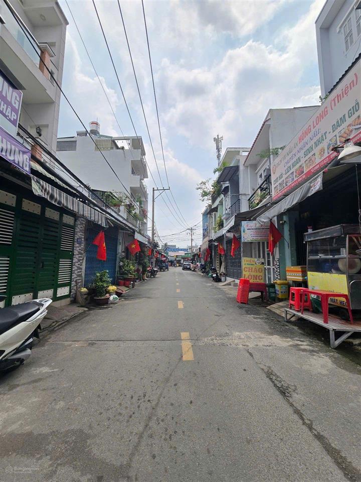 Nhà mt đường số 10, bình tân ngay chợ liên khu 5  6, 55.4 m2 chỉ 6.2 tỷ