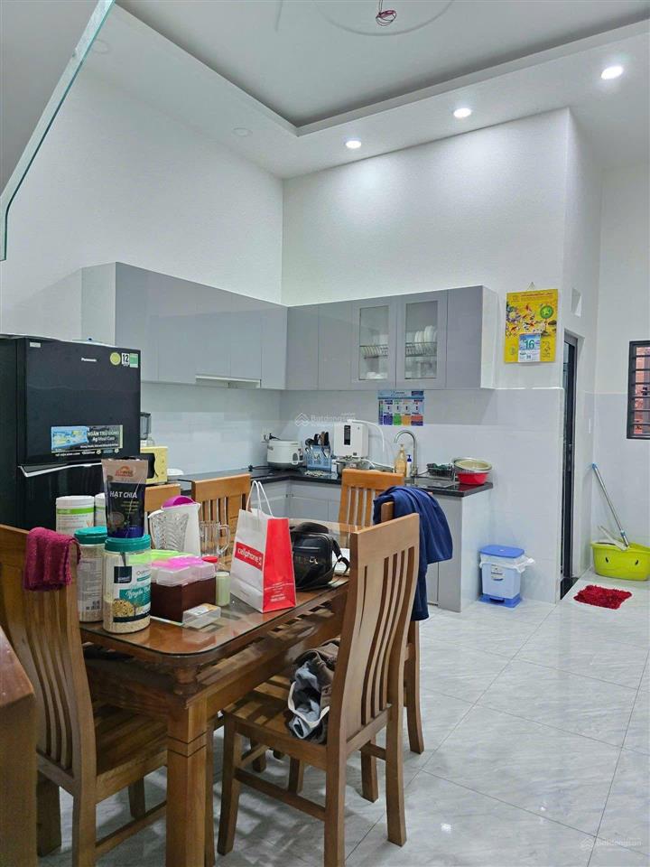 Nhà mt đường số 10, bình tân ngay chợ liên khu 5  6, 55.4 m2 chỉ 6.2 tỷ