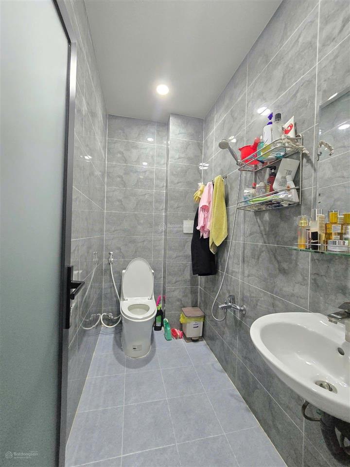 Nhà mt đường số 10, bình tân ngay chợ liên khu 5  6, 55.4 m2 chỉ 6.2 tỷ