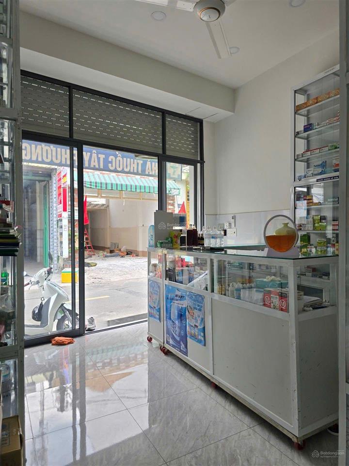 Nhà mt đường số 10, bình tân ngay chợ liên khu 5  6, 55.4 m2 chỉ 6.2 tỷ