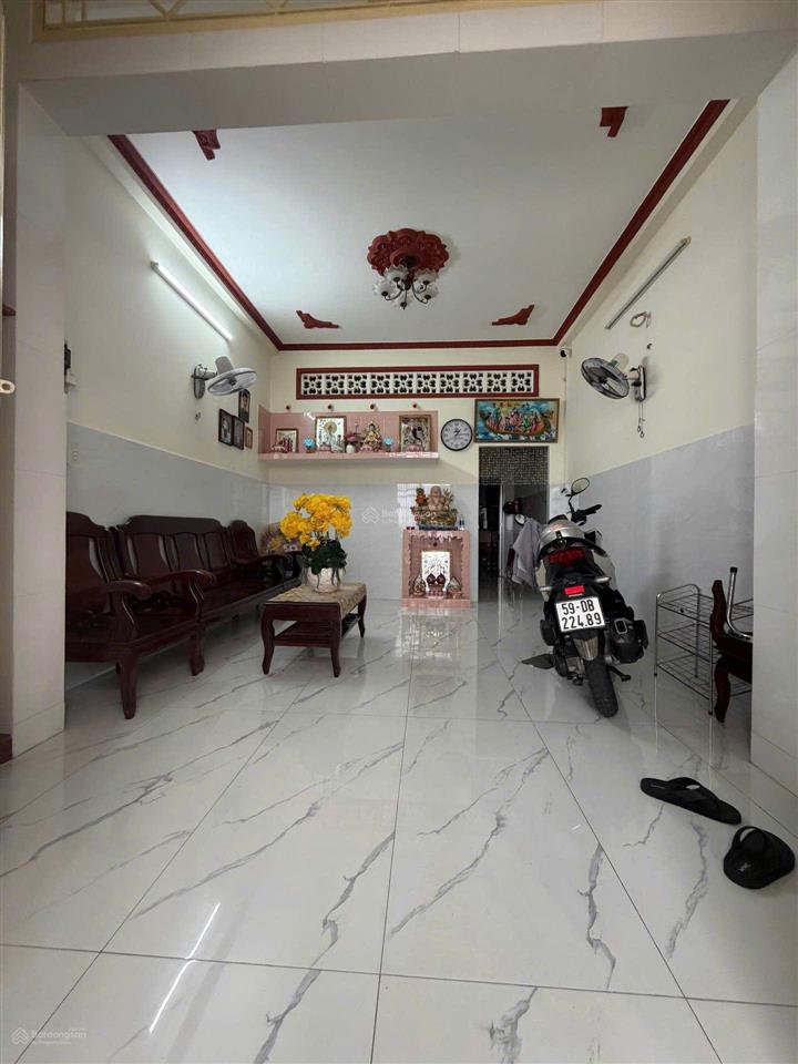 Nhà nằm ngay phố ẩm thực tô hiệu, đường 5m, dt 4x13m, 6.3 tỷ