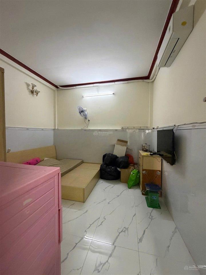 Nhà nằm ngay phố ẩm thực tô hiệu, đường 5m, dt 4x13m, 6.3 tỷ