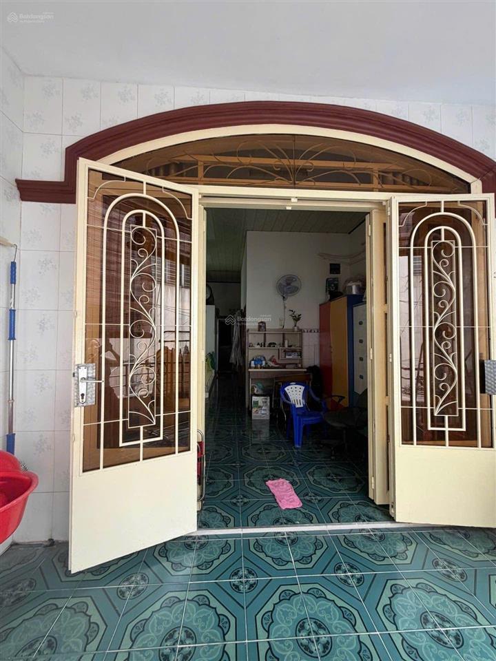 Nhà nằm ngay phố ẩm thực tô hiệu, đường 5m, dt 4x13m, 6.3 tỷ