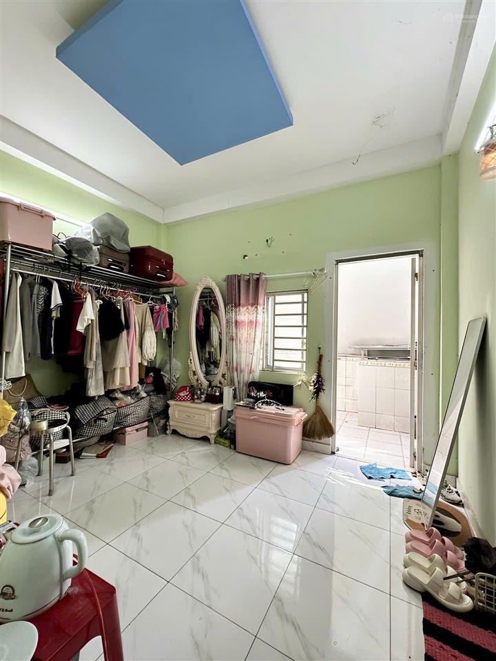 Nhà khu tên lửa, hẻm đỗ tế năng, bình tân, đường 8m, 4x15m, 4 tầng 9.9 tỷ