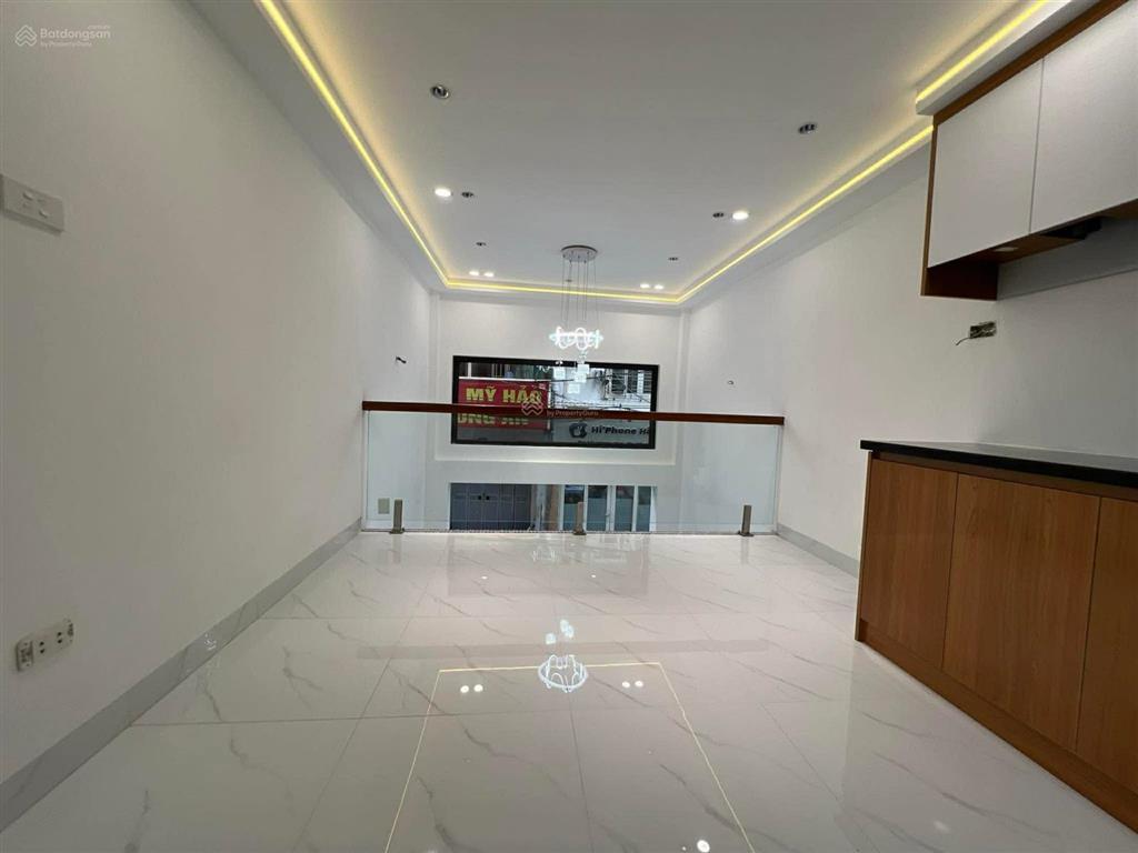 Vị trí vàng ở phố quan nhân  20m2 ( xây ra 26m2)  phân khúc hiếm  nhỏ tiền  dễ thanh khoản