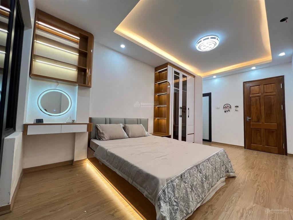 Vị trí vàng ở phố quan nhân  20m2 ( xây ra 26m2)  phân khúc hiếm  nhỏ tiền  dễ thanh khoản