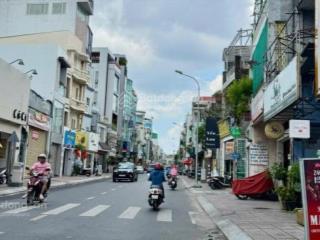 Bán gấp hạ giá sâu! mặt tiền huỳnh văn bánh, phú nhuận 40,6m2  đang thuê 22,5tr/tháng, chỉ 10,95ty