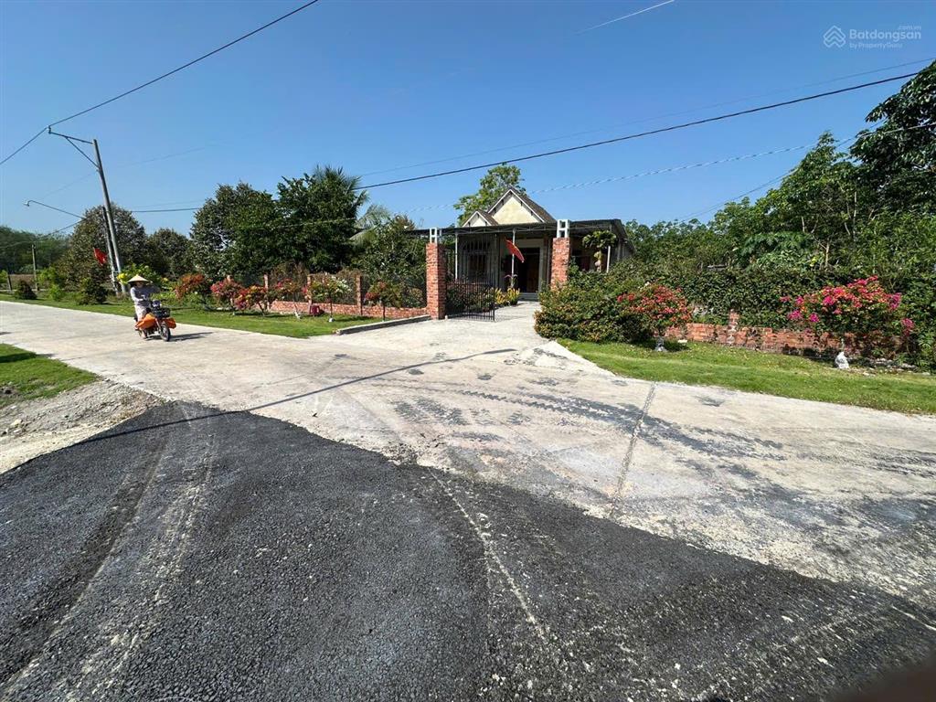 215m2 có sẵn 50m2 thổ cư  sát kcn minh hưng 3  sổ sẵn công chứng