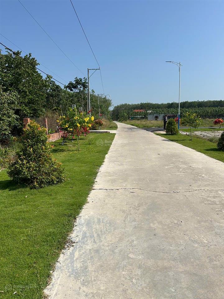 215m2 có sẵn 50m2 thổ cư  sát kcn minh hưng 3  sổ sẵn công chứng