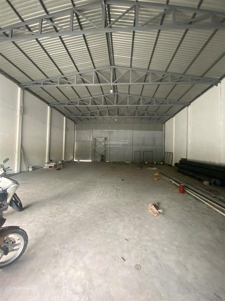 Bán kho 1242m2 hoàn công mt láng le bàu cò