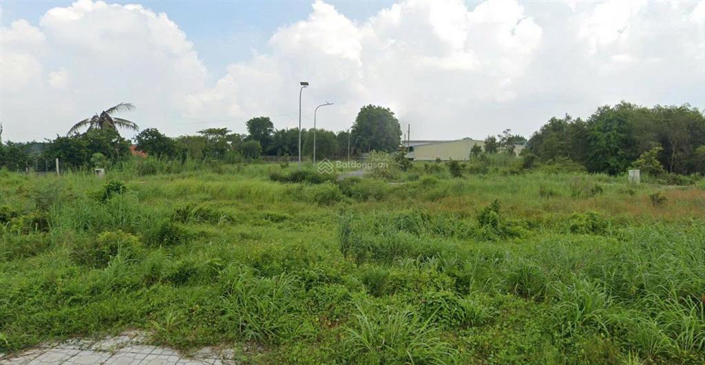 Bán đất 864m2 có sẵn 795 m2 thổ cư giá 23.33 tỷ tại đường hà duy phiên xã bình mỹ huyện củ chi hcm