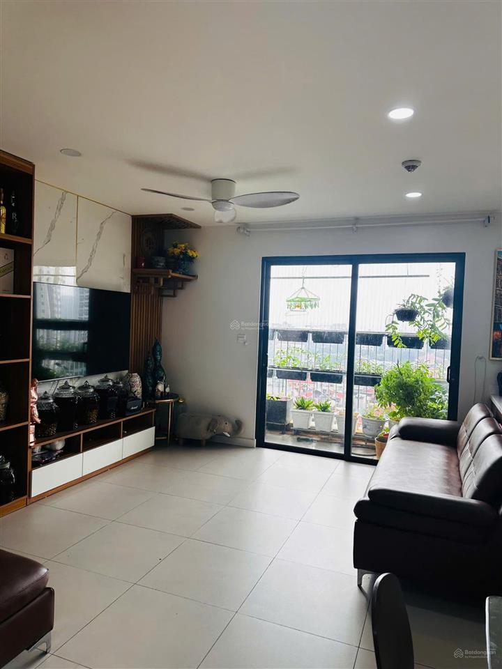 Bán căn hộ đẹp nhất, mới nhất kosmo 161 xuân la, dt 79m2, view hồ tây