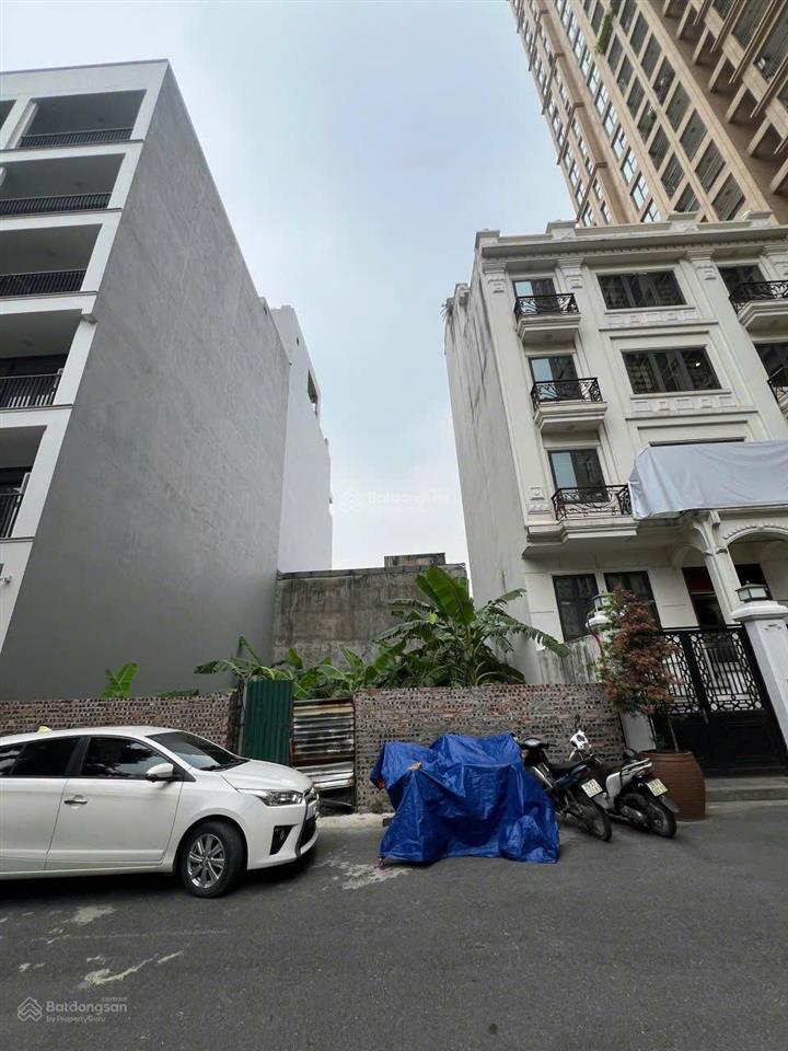 Bán lô đất biệt thự d9 vườn đào, dt 180m. vị trí trung tâm đẹp, giá tốt.