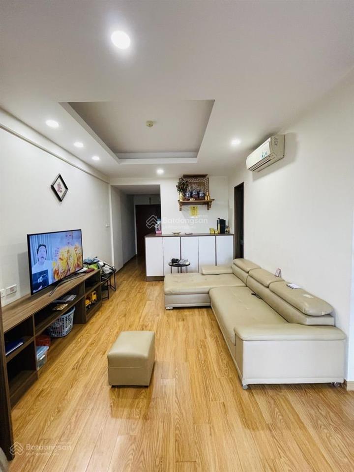 Chính chủ bán căn hộ 2pn, giá ưu đãi tại star tower 283 khương trung, 6,3 tỷ, 75m2 hot