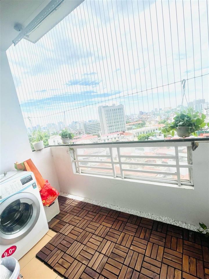 Nhỉnh 4 tỷ chung cư ct9 định công  trịnh đình cửu 70m 2 ngủ 2wc, phòng nào cũng sáng tặng nội thất