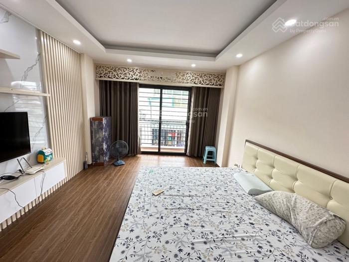 Bán nhà nhân hòa, thanh xuân, cầu giấy 40m2*6t nhỉnh 13 tỷ, ô tô đỗ cửa, kinh doanh, mặt tiền rộng