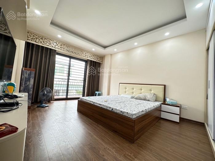 Bán nhà nhân hòa, thanh xuân, cầu giấy 40m2*6t nhỉnh 13 tỷ, ô tô đỗ cửa, kinh doanh, mặt tiền rộng