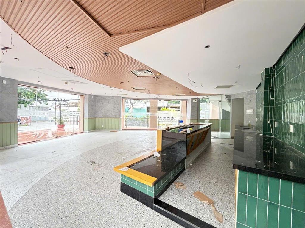 Mt lê trọng tấn, p. tây thạnh, tp. hcm ( 11x26 ctxd hầm 7 tầng giá 35 tỷ )