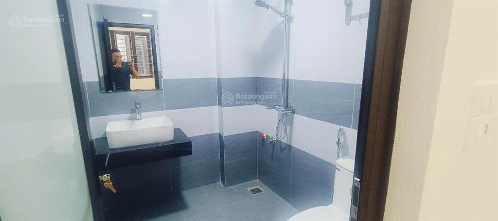 Ngọc trục  đại mỗ, 33m2, 5 tầng, 5,08 m mặt tiền, nhà mới, nội thất cơ bản, giá 7 tỷ
