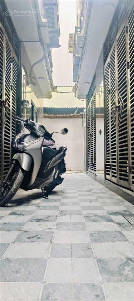 Ngọc trục  đại mỗ, 33m2, 5 tầng, 5,08 m mặt tiền, nhà mới, nội thất cơ bản, giá 7 tỷ
