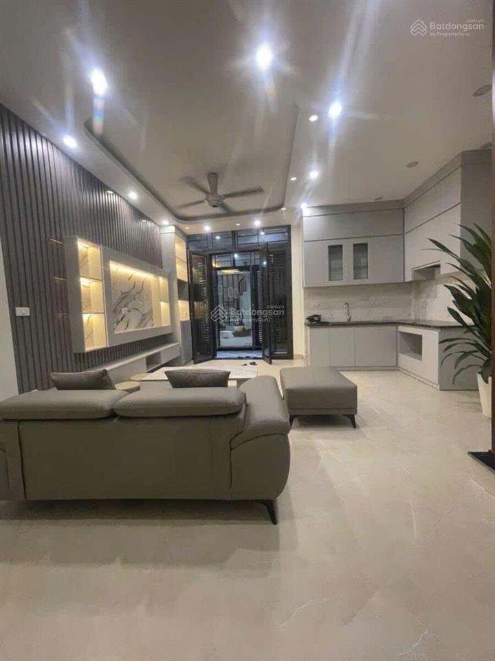 Ngọc trục  đại mỗ, 33m2, 5 tầng, 5,08 m mặt tiền, nhà mới, nội thất cơ bản, giá 7 tỷ
