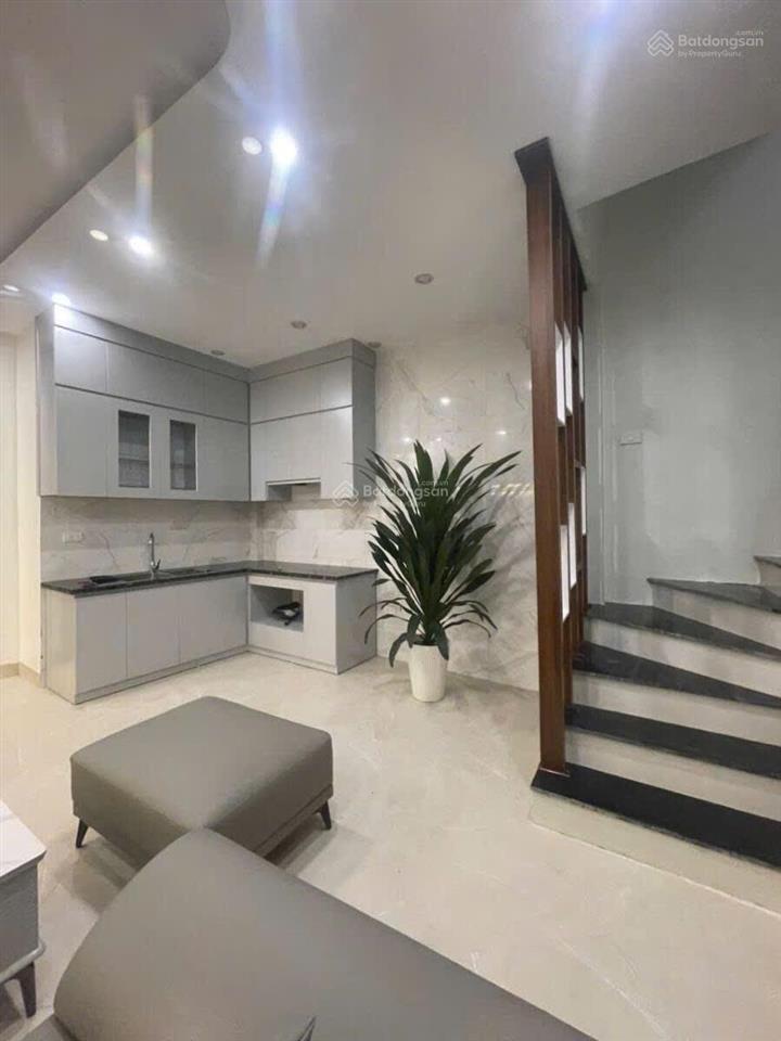 Ngọc trục  đại mỗ, 33m2, 5 tầng, 5,08 m mặt tiền, nhà mới, nội thất cơ bản, giá 7 tỷ