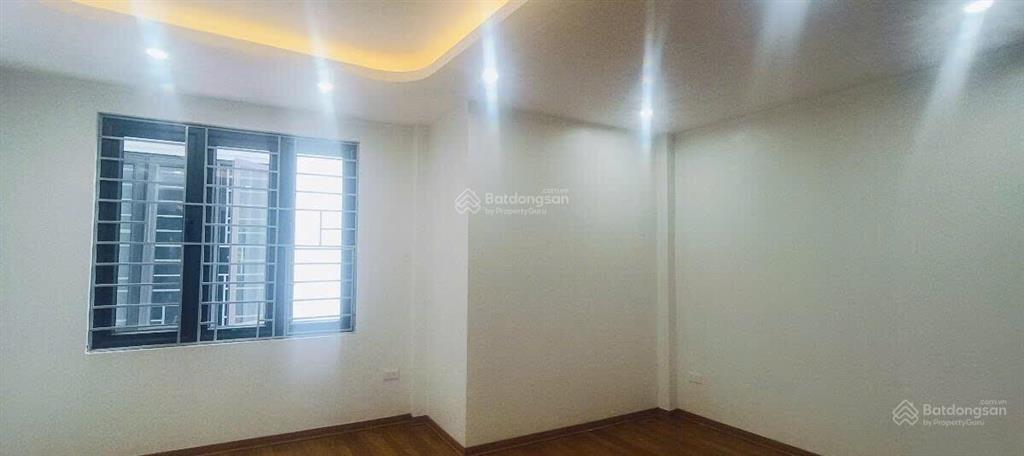 Ngọc trục  đại mỗ, 33m2, 5 tầng, 5,08 m mặt tiền, nhà mới, nội thất cơ bản, giá 7 tỷ